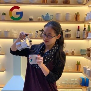 Meet your Posher, Sandy